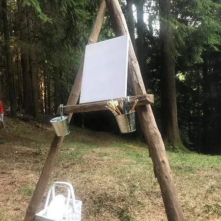 Dotik Gozda *